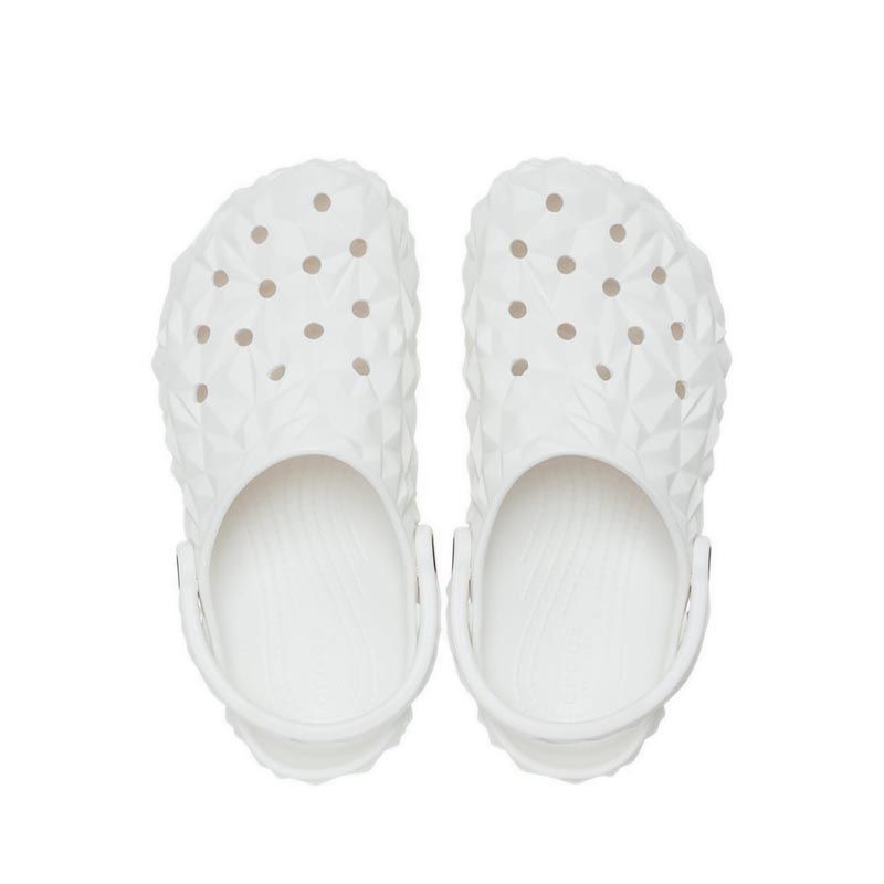 Crocs Classic Geometric Clog Unisex - White - Image 3