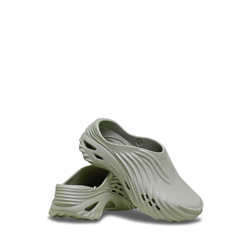 Crocs Echo Wave Unisex Clog - Elephant - Image 4